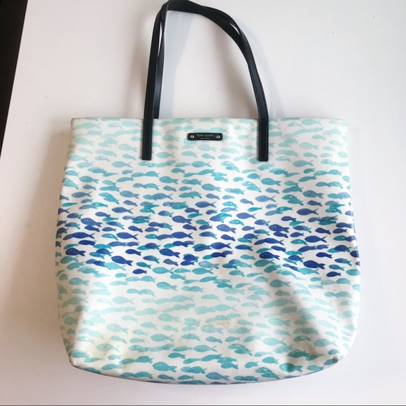 kate spade Handbags - 🚫SOLD🚫KATE SPADE adorable fishy tote bag